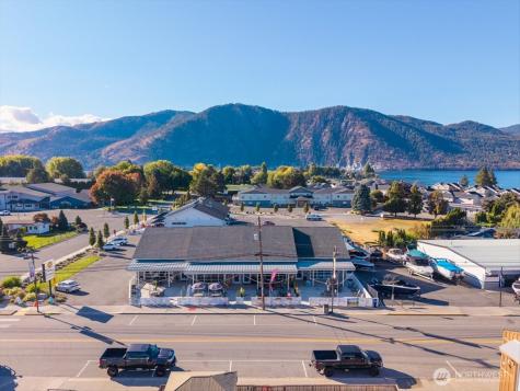 10 Wapato Point Parkway Manson WA 98831