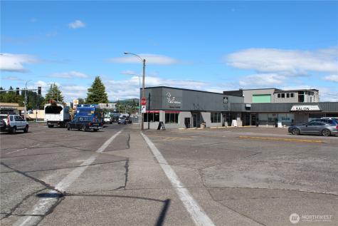 711 Vandercook Way Longview WA 98632