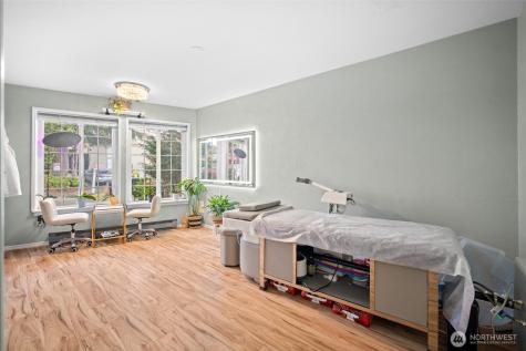 1337 Lincoln Street Bellingham WA 98229