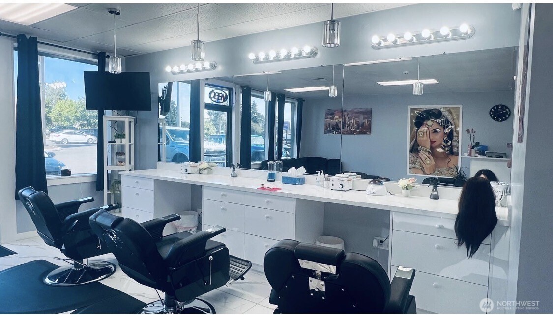 816 72nd Street E Tacoma WA 98404