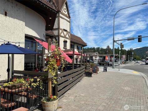 894 Highway 2 Highway Leavenworth WA 98826