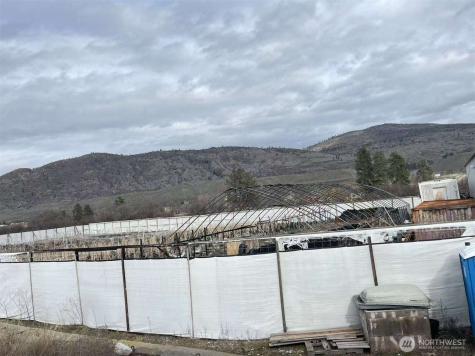 18 Riverview Road Omak WA 98841