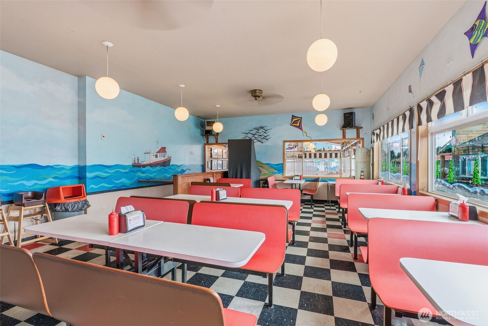 313 Pacific Avenue S Long Beach WA 98631