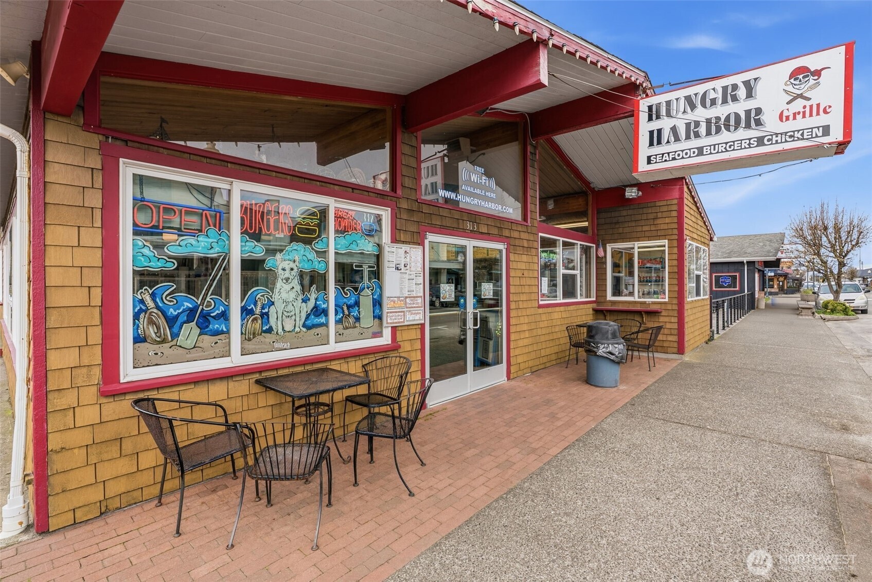 313 Pacific Avenue S Long Beach WA 98631