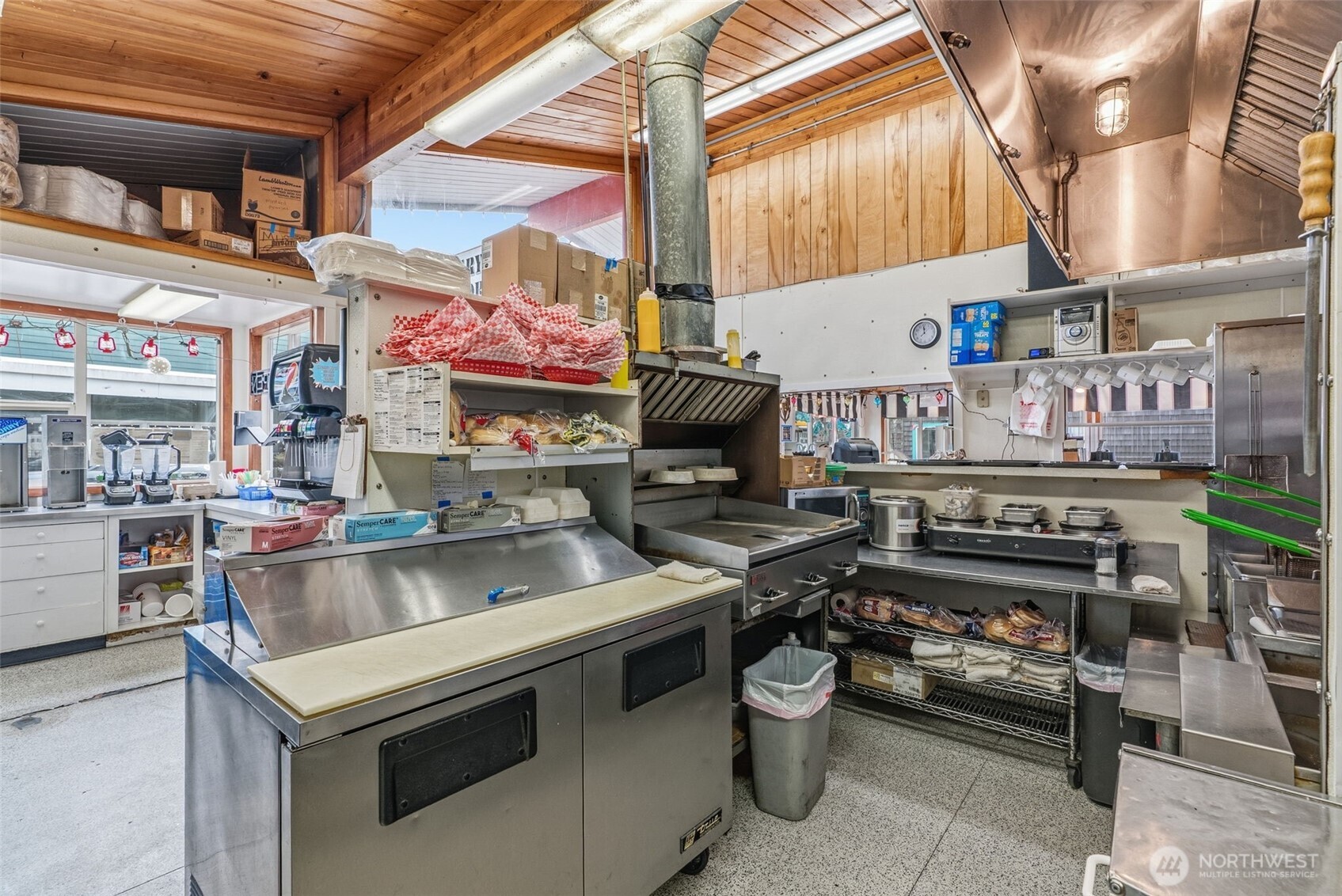 313 Pacific Avenue S Long Beach WA 98631
