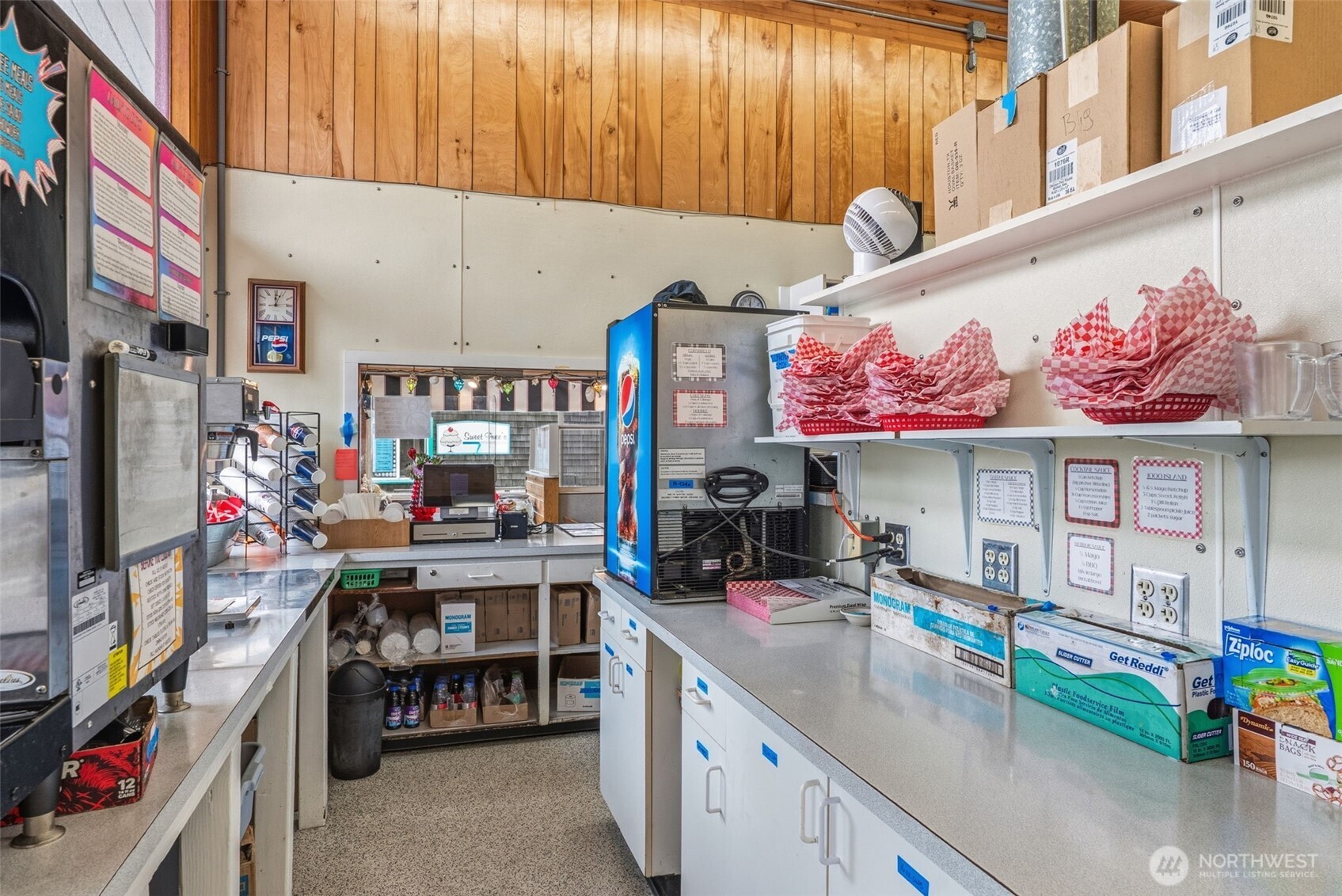 313 Pacific Avenue S Long Beach WA 98631