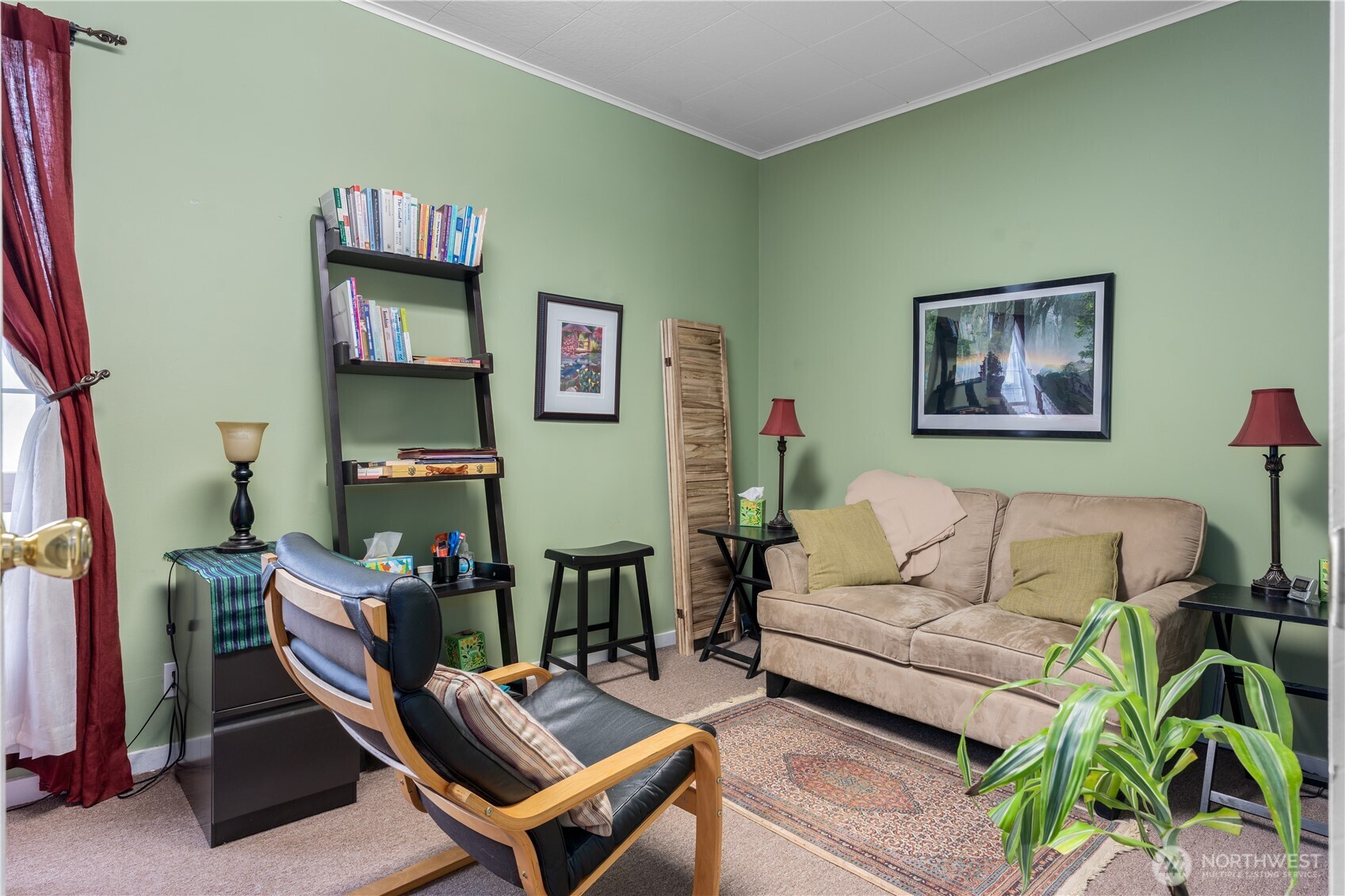 18978 Front Street NE Poulsbo WA 98370