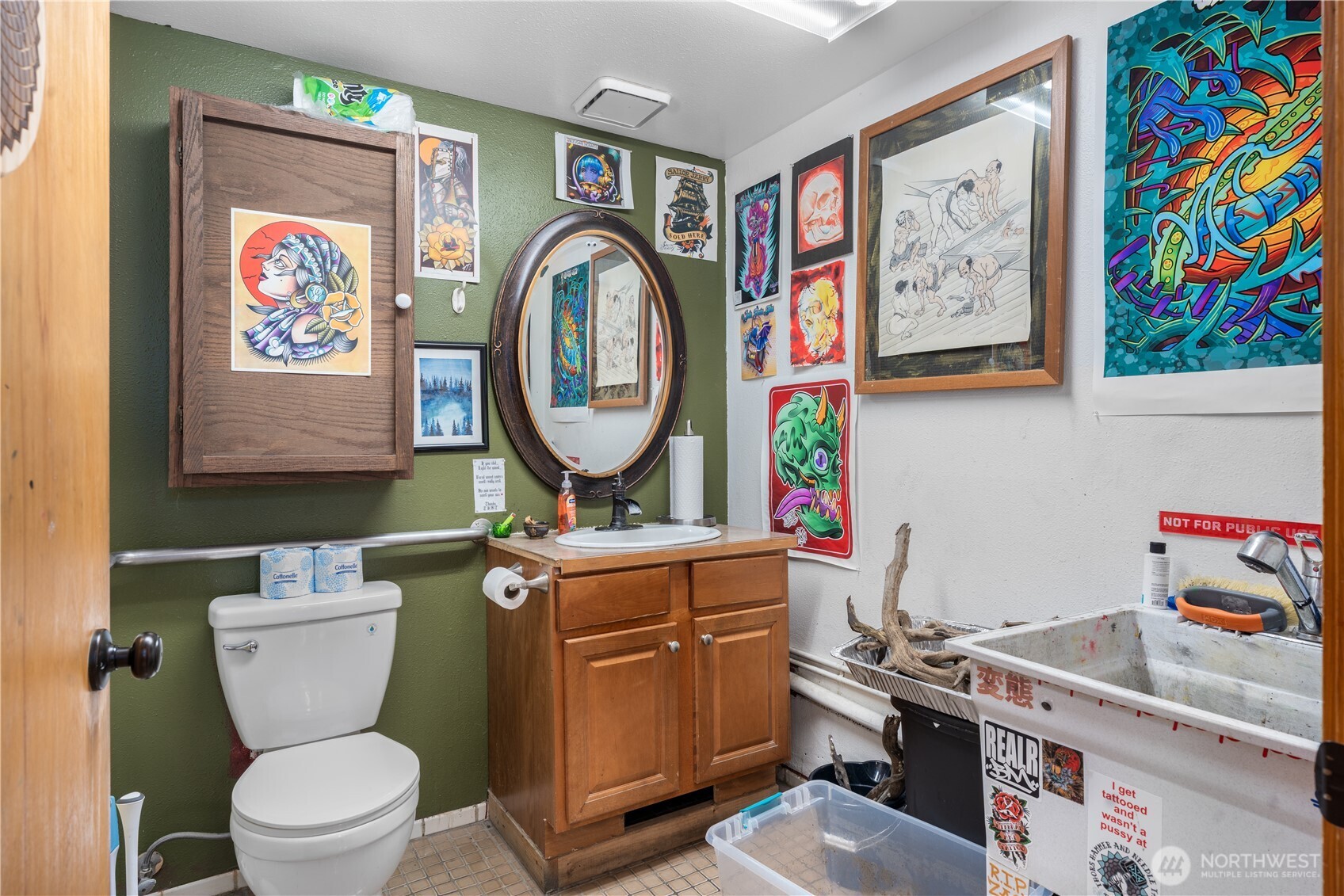 18978 Front Street NE Poulsbo WA 98370