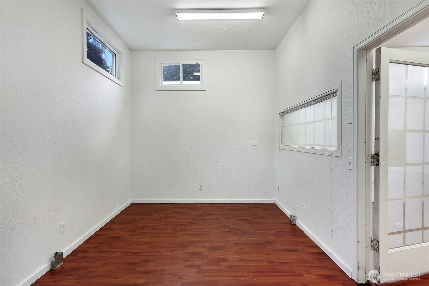 23631 Edmonds Way Edmonds WA 98026