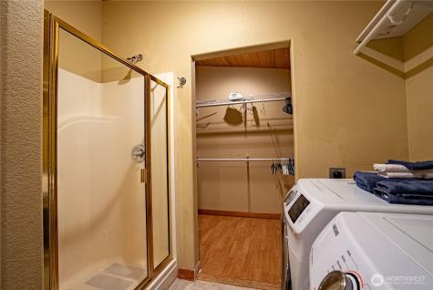 1454 Old Highway 97 Malott WA 98829