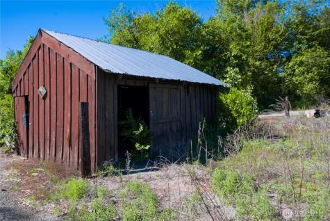 1454 Old Highway 97 Malott WA 98829