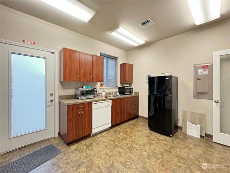 542 N Fifth Avenue Sequim WA 98382