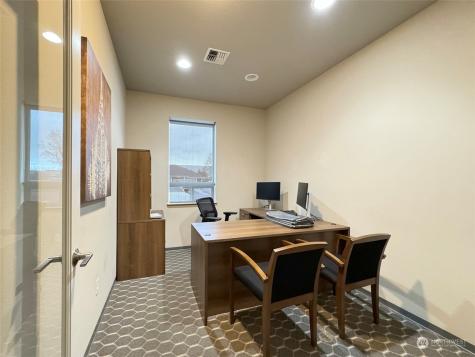542 N Fifth Avenue Sequim WA 98382