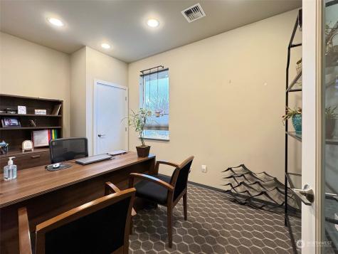 542 N Fifth Avenue Sequim WA 98382