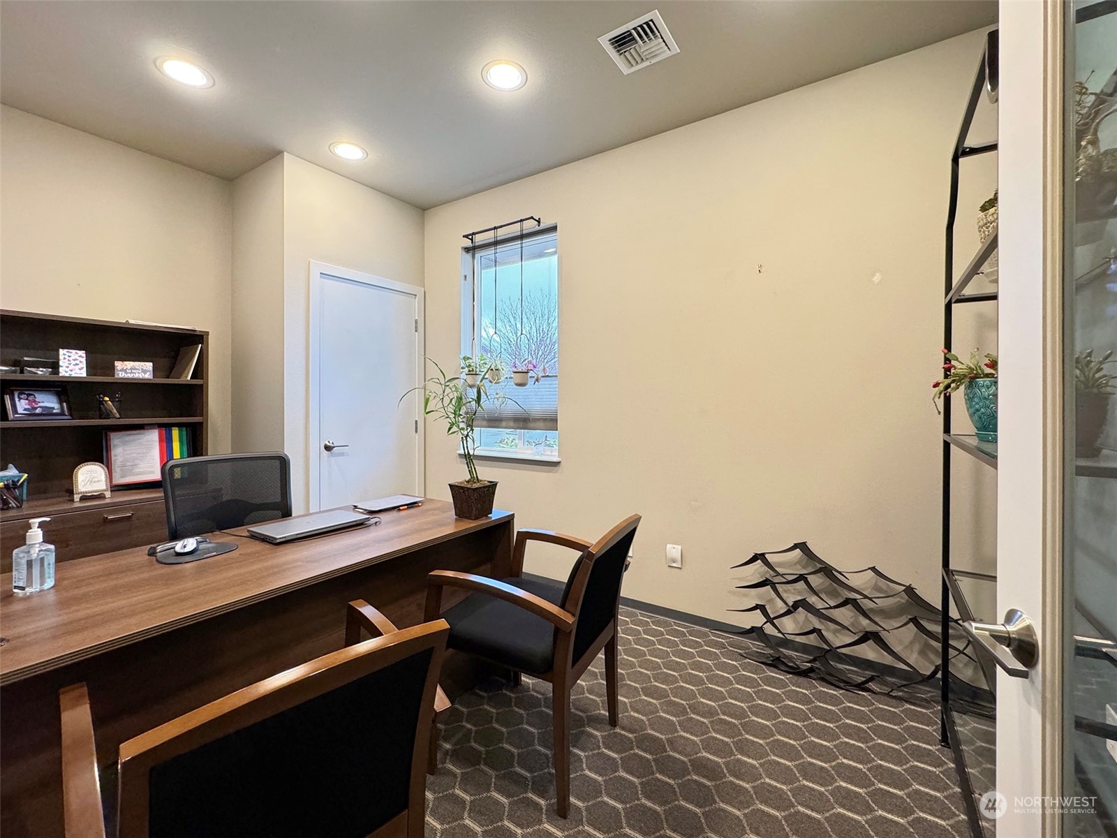 542 N Fifth Avenue Sequim WA 98382