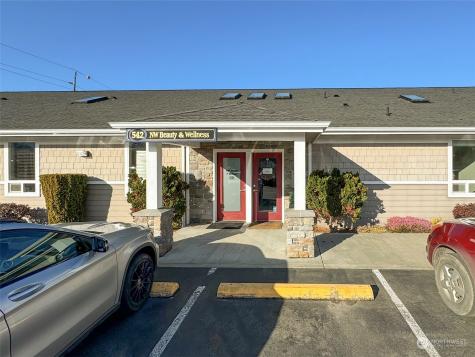 542 N Fifth Avenue Sequim WA 98382