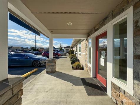 542 N Fifth Avenue Sequim WA 98382