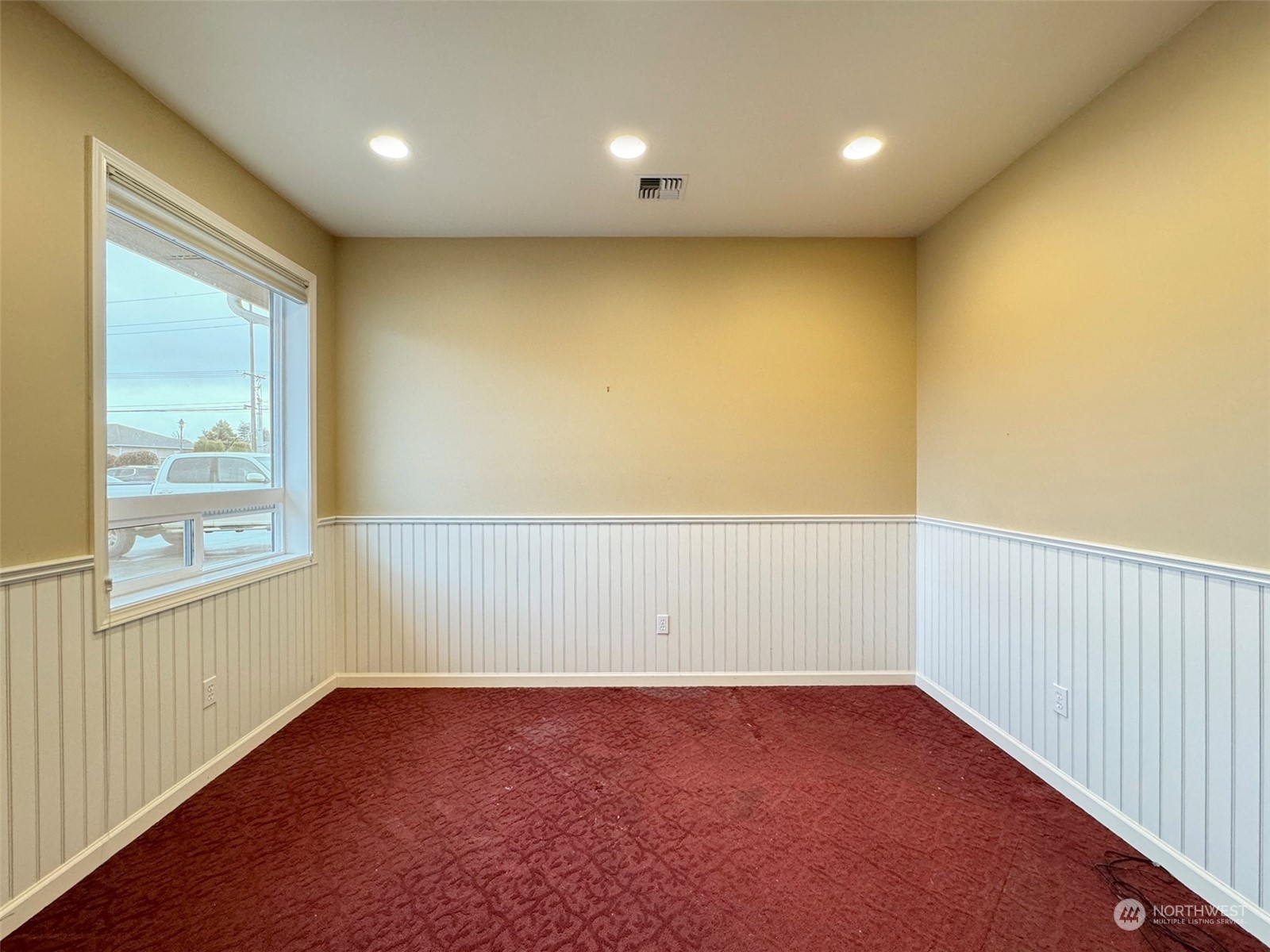 542 N Fifth Avenue Sequim WA 98382