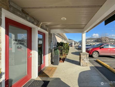 542 N Fifth Avenue Sequim WA 98382