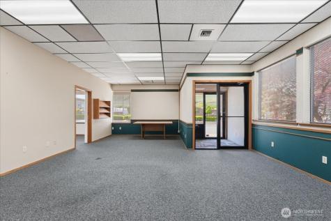 123 E Johnson Street Chelan WA 98816