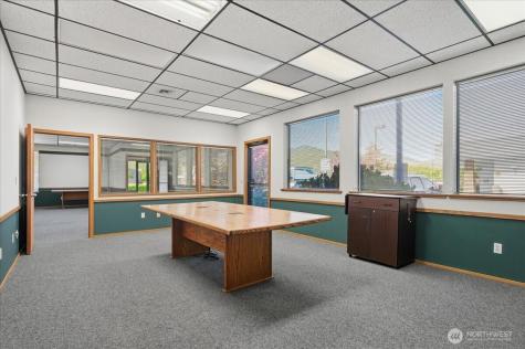123 E Johnson Street Chelan WA 98816