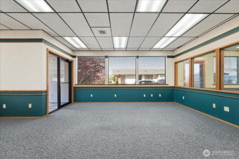 123 E Johnson Street Chelan WA 98816