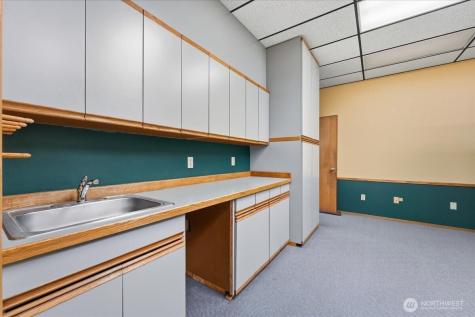 123 E Johnson Street Chelan WA 98816