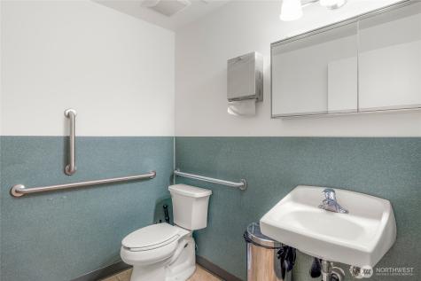 9057 Greenwood Avenue N Seattle WA 98103