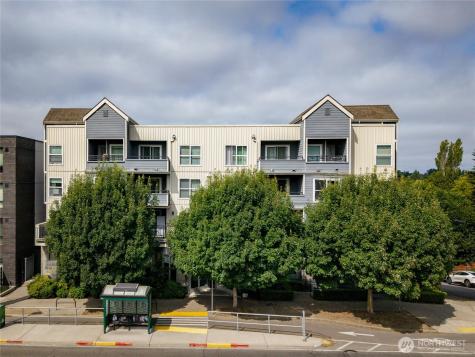 9057 Greenwood Avenue N Seattle WA 98103
