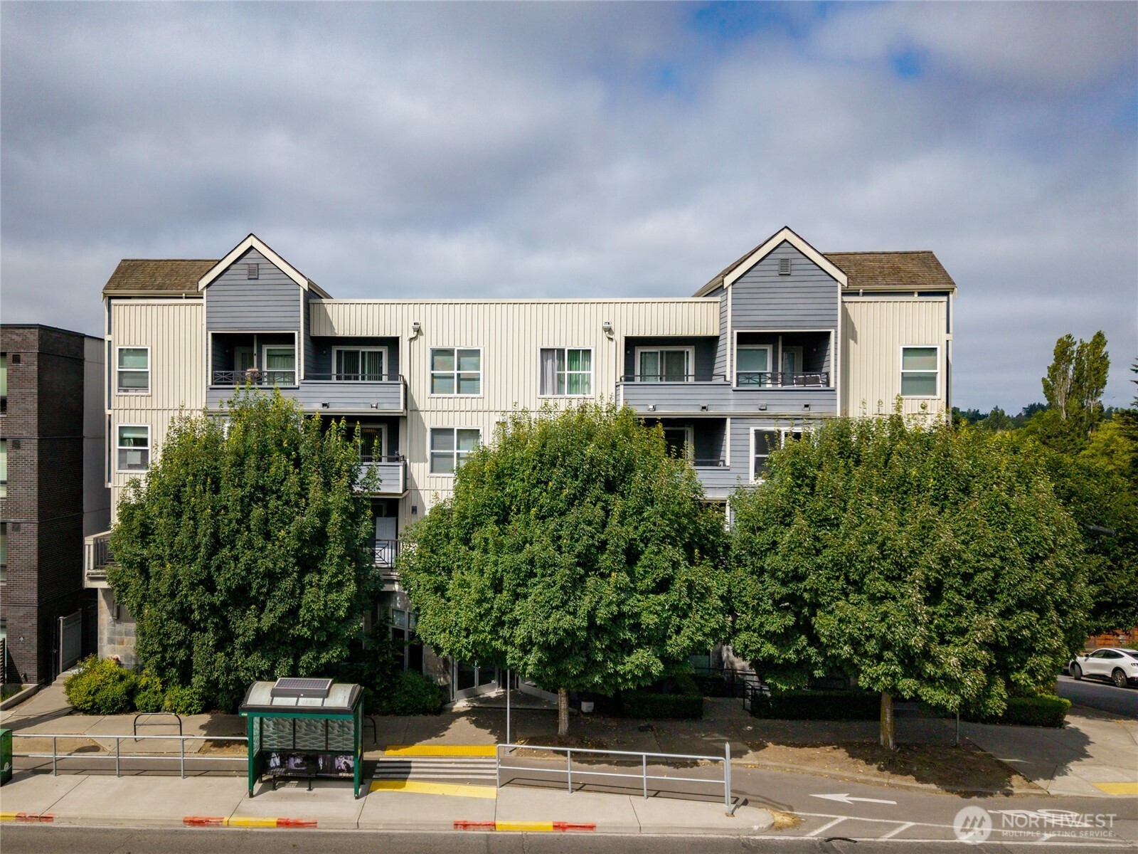 9057 Greenwood Avenue N Seattle WA 98103