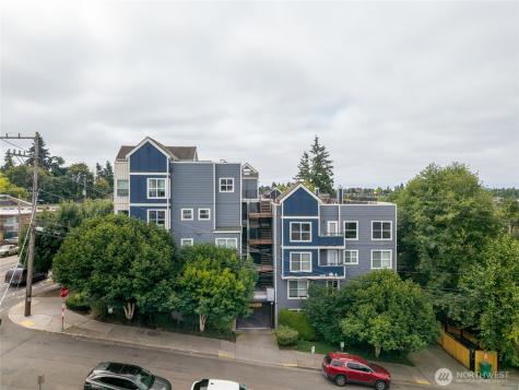 9057 Greenwood Avenue N Seattle WA 98103
