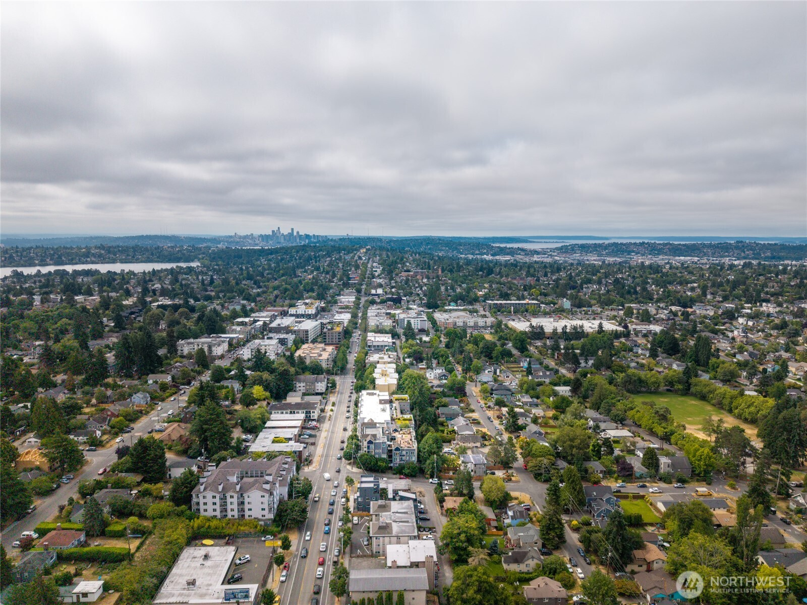 9057 Greenwood Avenue N Seattle WA 98103