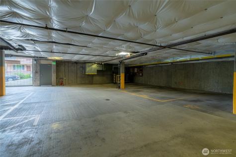9057 Greenwood Avenue N Seattle WA 98103