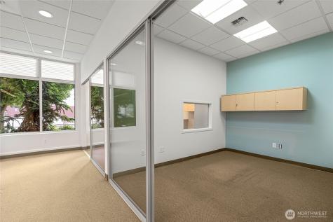 9057 Greenwood Avenue N Seattle WA 98103