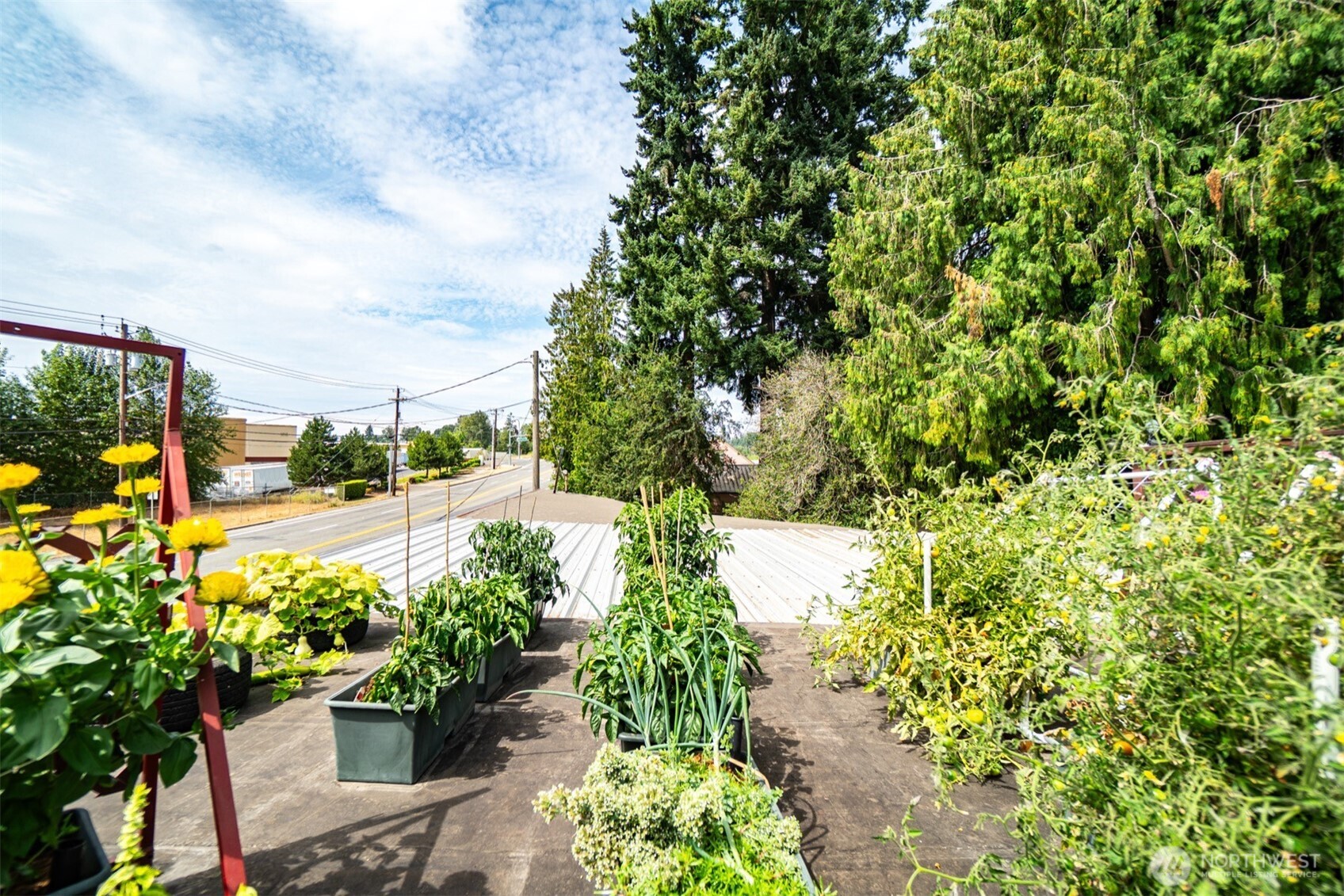 1109 Valley Avenue NW Puyallup WA 98371