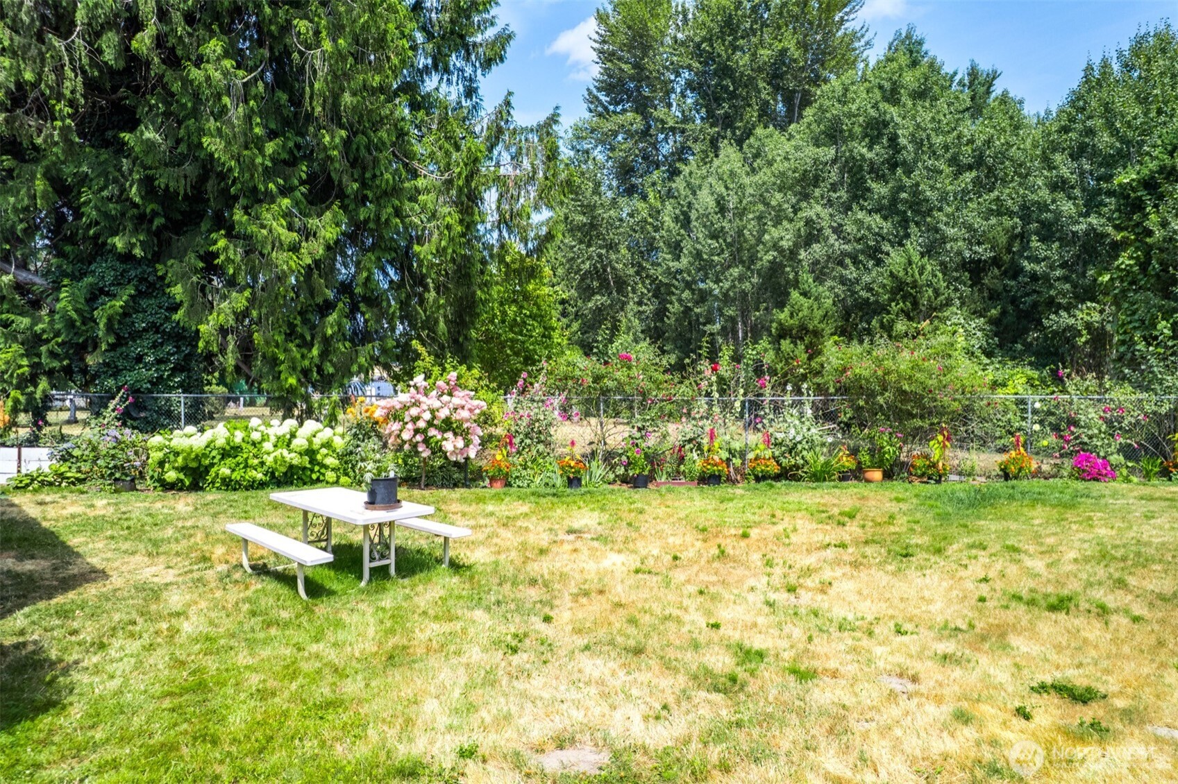 1109 Valley Avenue NW Puyallup WA 98371