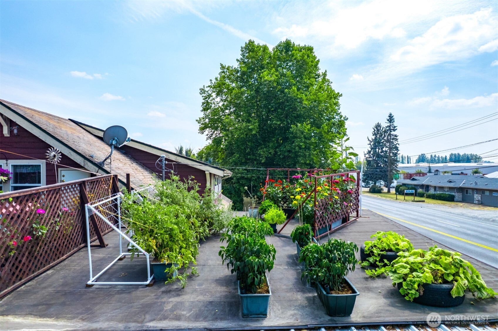 1109 Valley Avenue NW Puyallup WA 98371