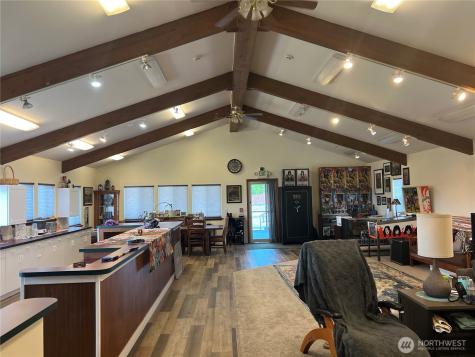 5215 365th Street Court E Eatonville WA 98328