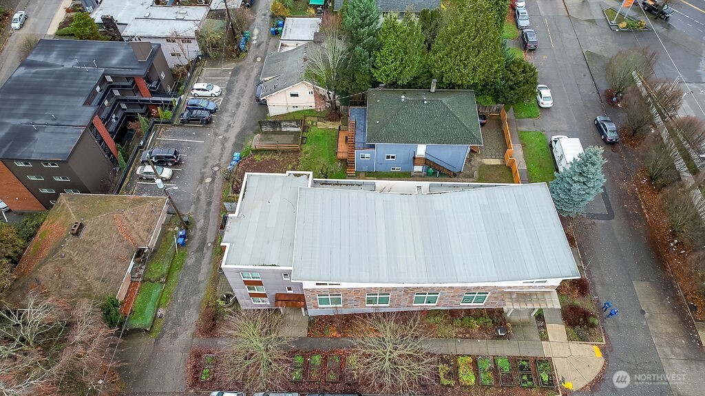 1322 S Bayview Seattle WA 98144