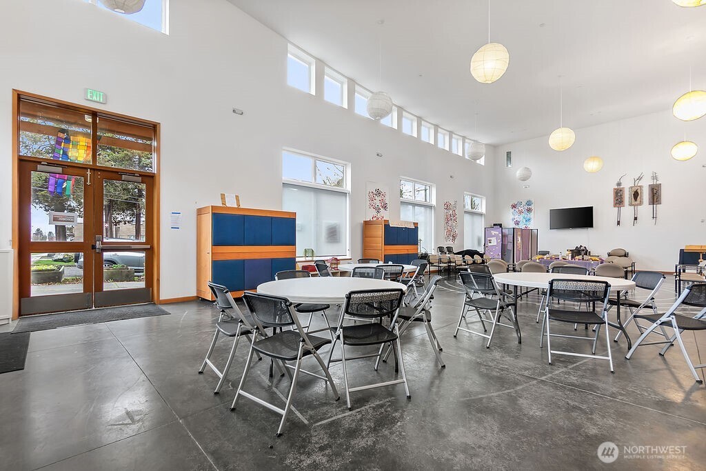 1322 S Bayview Seattle WA 98144