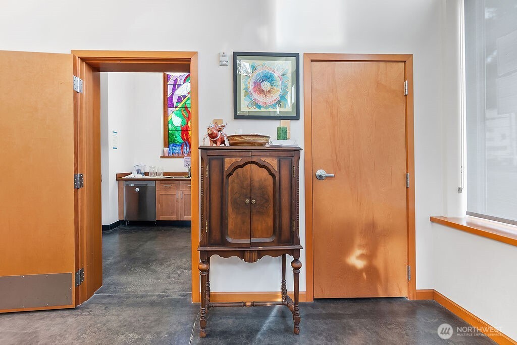 1322 S Bayview Seattle WA 98144