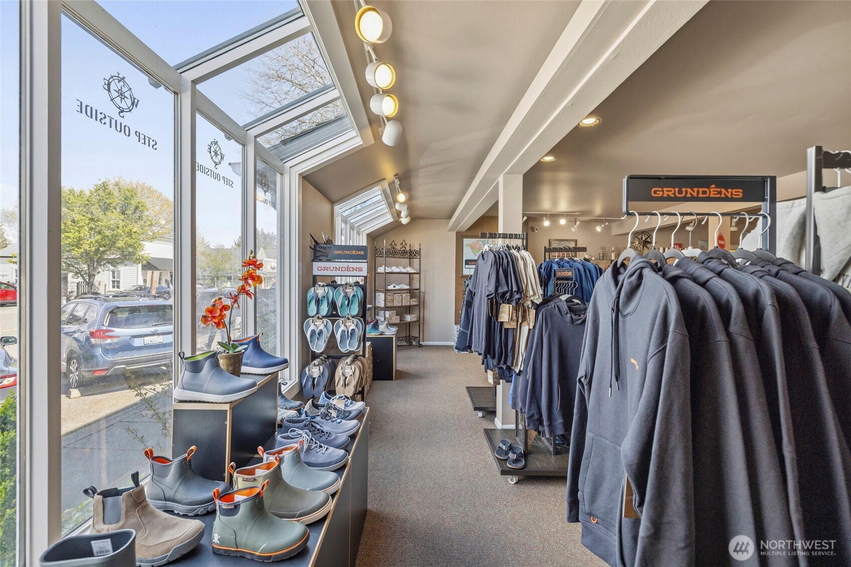 101 S 1st Street La Conner WA 98257