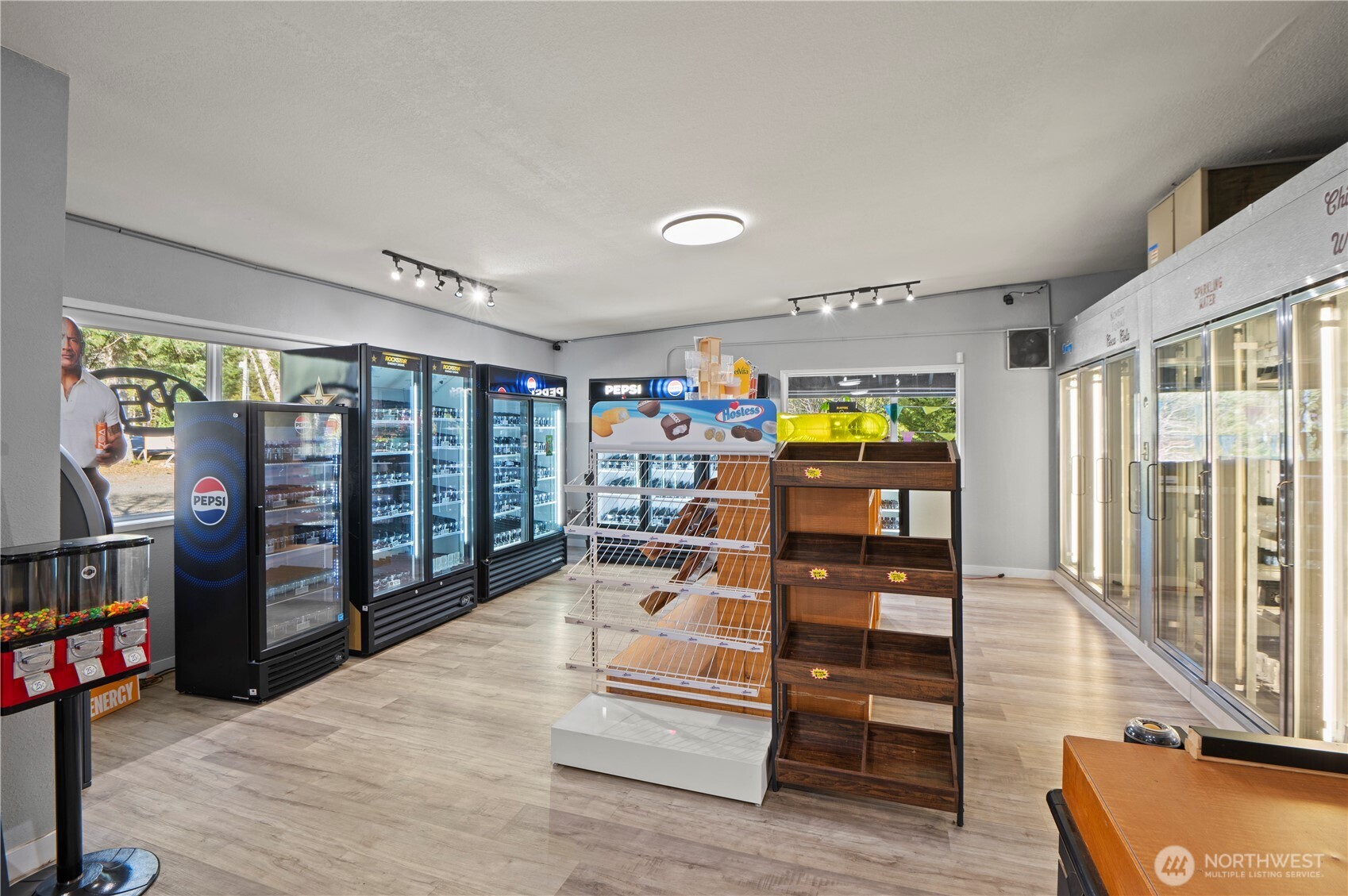 2810 E Spencer Lake Road Shelton WA 98584