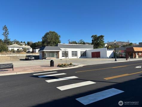 305 Whitcomb Avenue S Tonasket WA 98855
