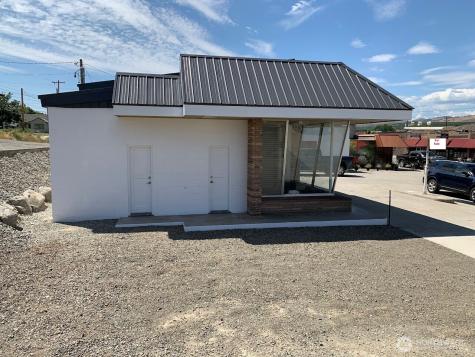 305 Whitcomb Avenue S Tonasket WA 98855
