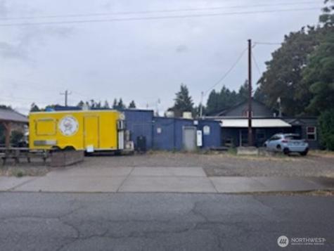 6912 SE 52nd Street Portland OR 97206
