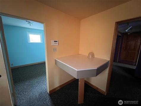 6915 Evergreen Way Everett WA 98203