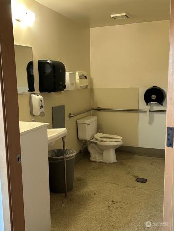 10820 Minuteman Drive Everett WA 98204