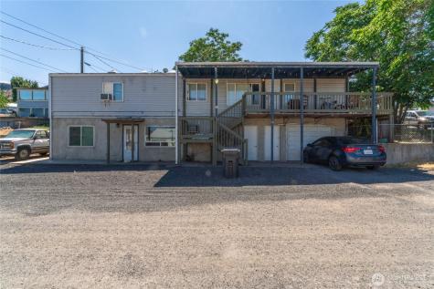 103 Seaton Avenue Grand Coulee WA 99133