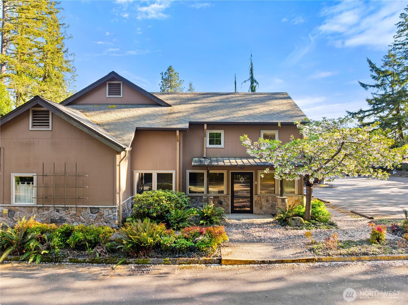 3910 Martin Way Way E Olympia WA 98506